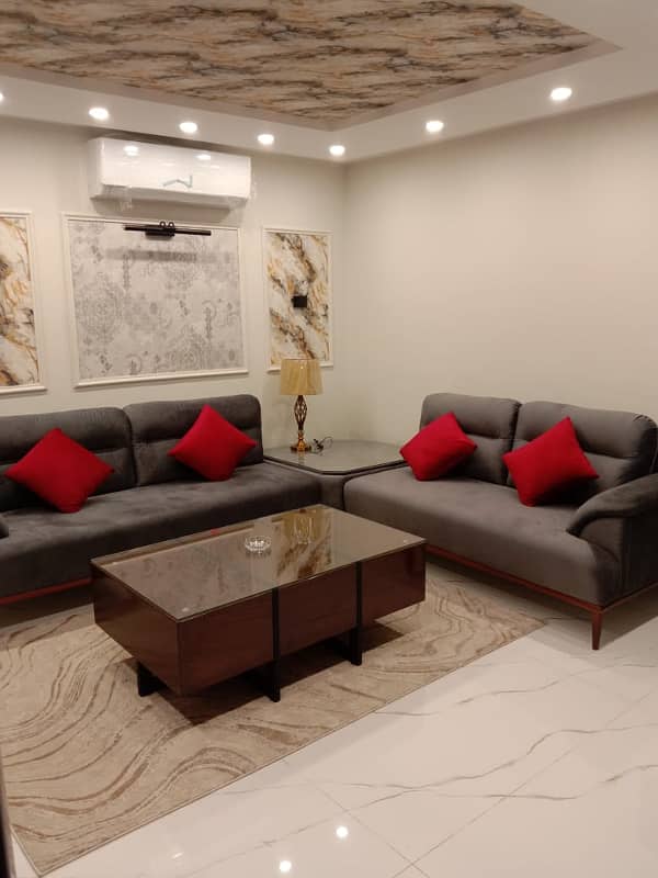 BRAND NEW 1BHK FULLY LUXURY FURNISHED APPARMENT FOR RENT 1