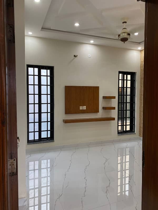 5 Marla House Is Available For Sale In Bahria Town Overseas B Block Lahore 13