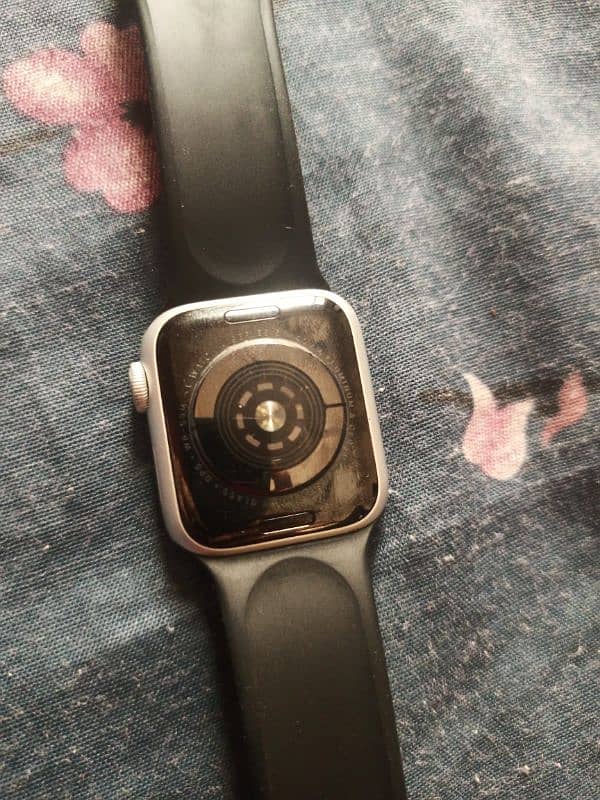 apple watch 5 for parts (activaion lock) 1