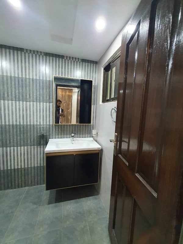 8 Marla House Is Available For Sale In Bahria Town Umar Block Lahore 19