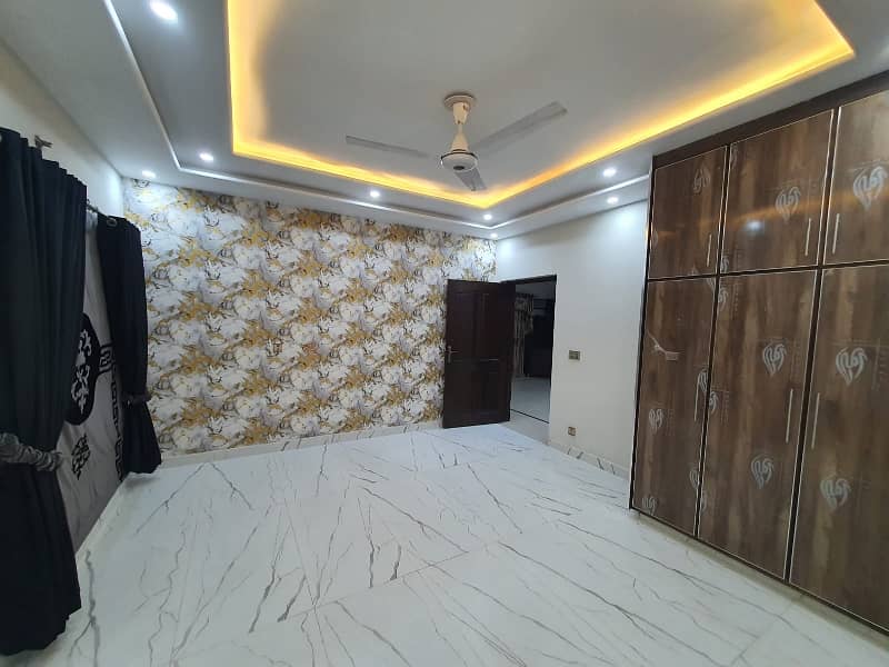 8 Marla House Is Available For Sale In Bahria Town Umar Block Lahore 20