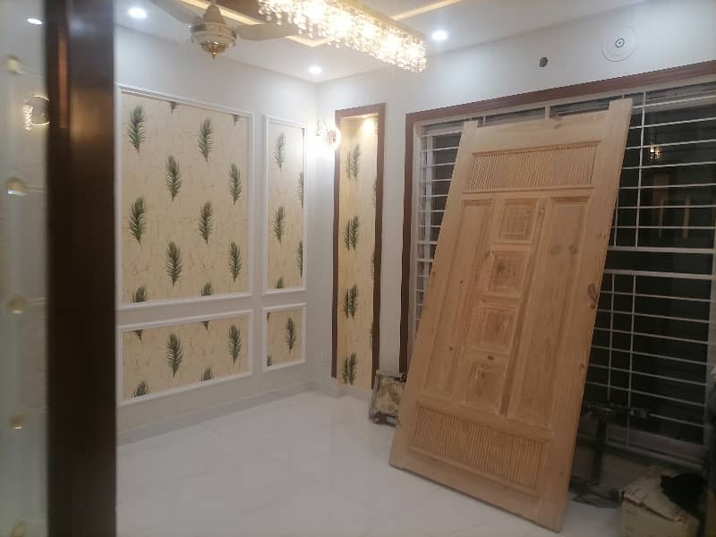 1 Kanal House Is Available For Sale In Bahria Town Nishtar Block Lahore 13