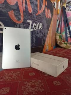 iPad mini 5 - 64GB - Full box