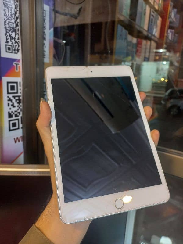 iPad mini 5 - 64GB - Full box 2