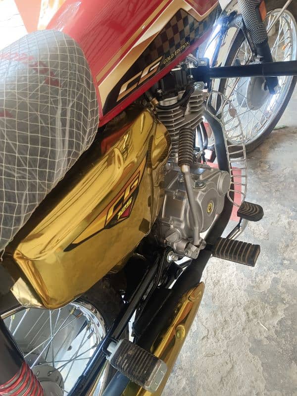 Cg 125 Gold 3