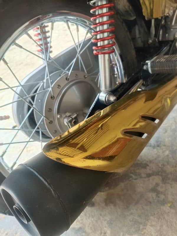 Cg 125 Gold 4