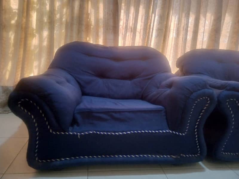 New condition sofa set 5 seater 2