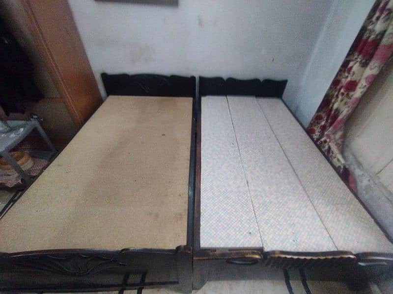 two beds in excellent condition of deyaar wood 3