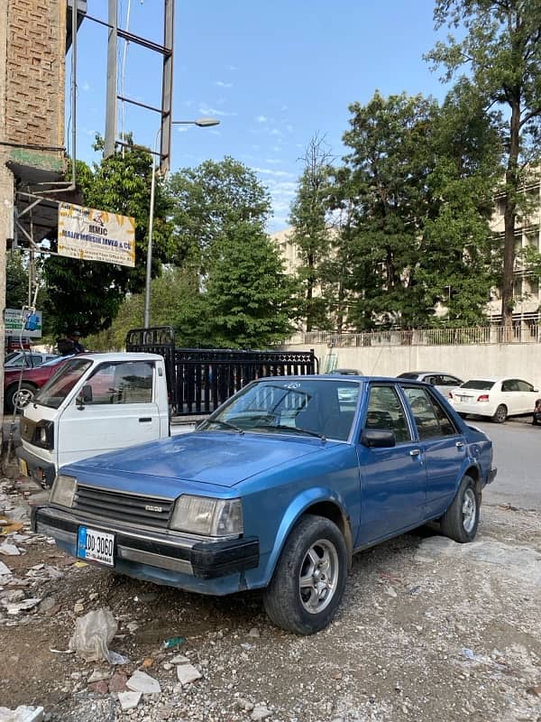 Mazda 323 1984 7