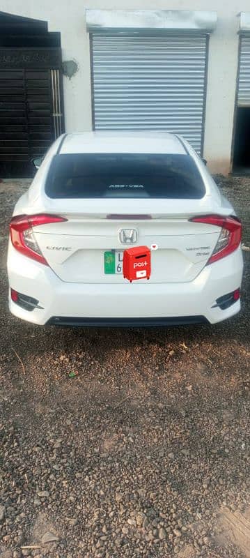 Honda Civic Oriel 2016 9