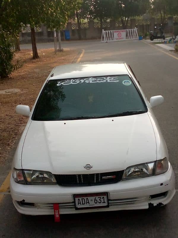 Nissan Sunny 8