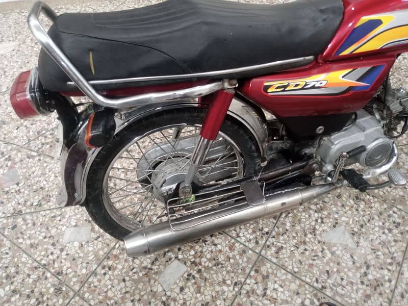 Honda CD70 5