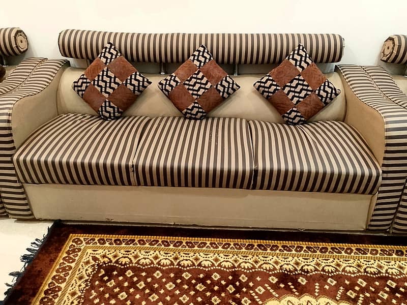 5 Seater Sofa set for Sale 2