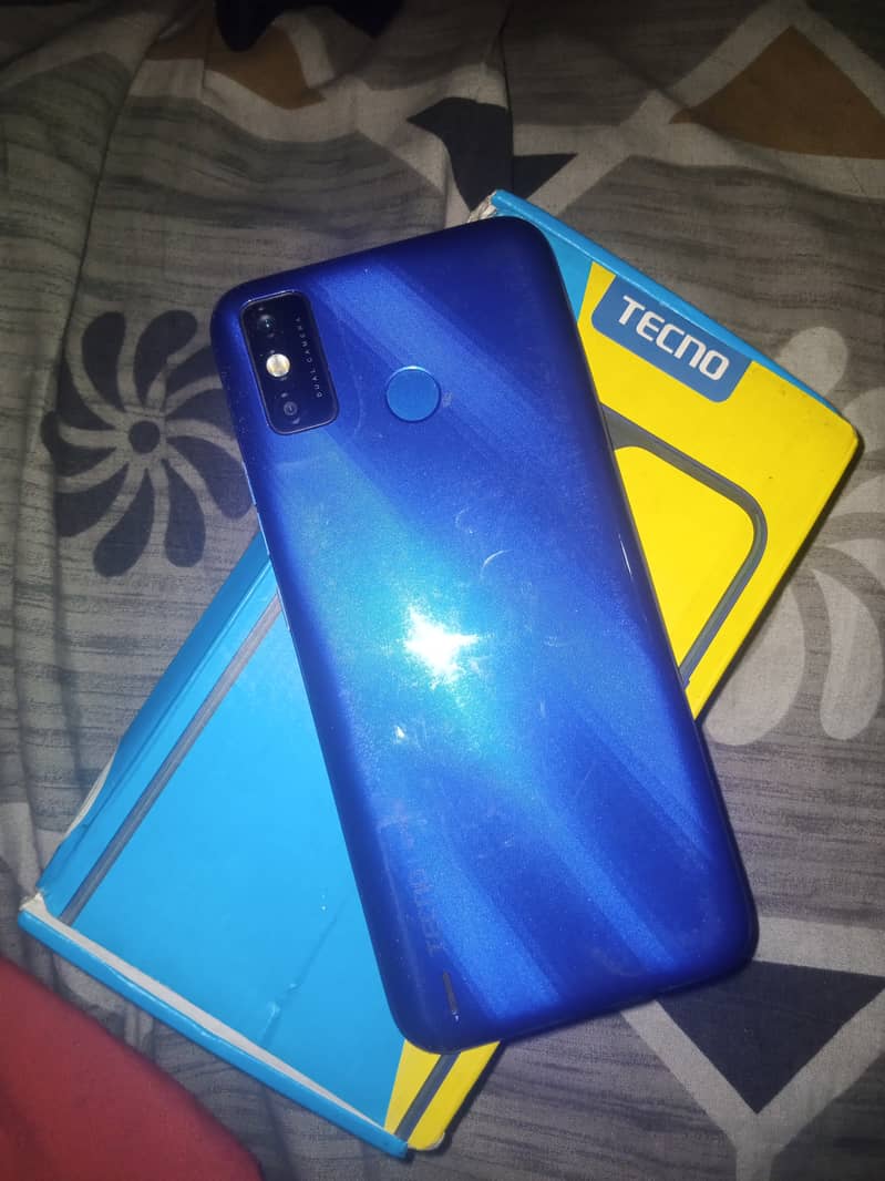 tecno spark 6go 4/64 with box 3