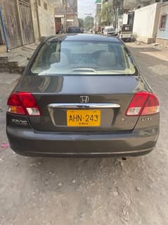 Honda Civic EXi 2005