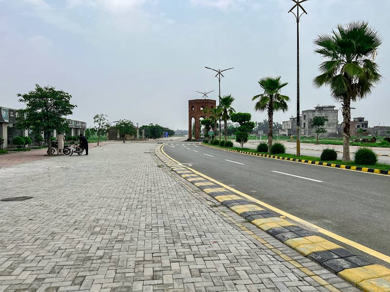 4 Year Installment Near Orange Line Train & Ring Road 5 Marla Residential Plot File For Sale 2