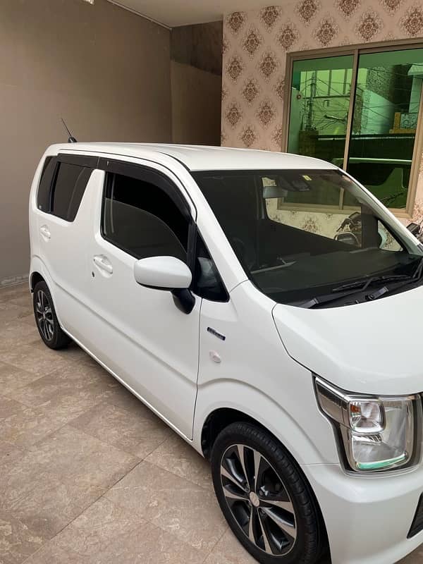 Suzuki Wagon R 2024 hybrid 4