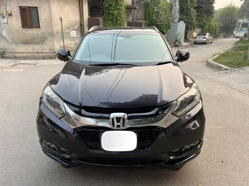 Honda Vezel 2013 model 2017 islamabad registered 0