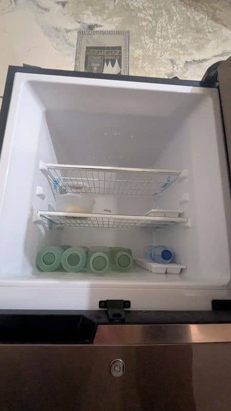 fridge new condition 11