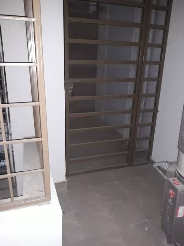 Neat and Clean 10 Marla 3 Bedrooms 6th Floor Apartment Available For Rent In Sector B Askari 11 Lahore 11