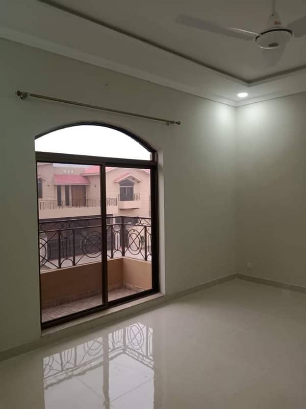 Brig House 5 Bedrooms For Rent Fully Tiled 5