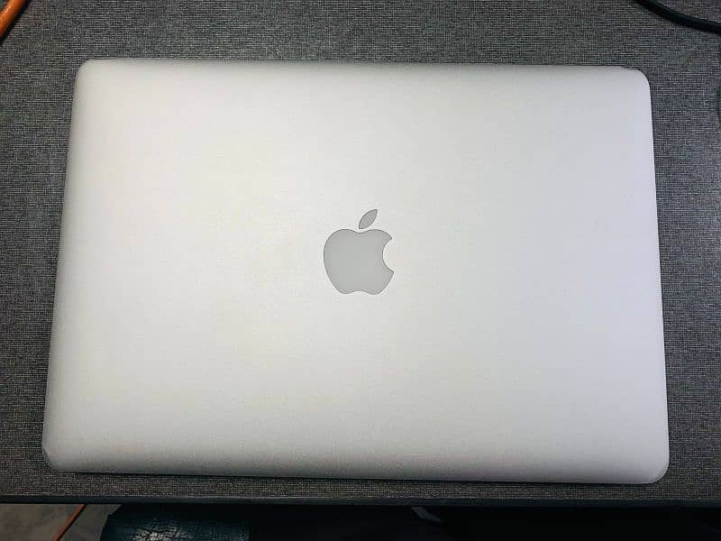 Macbook Air 2013 0