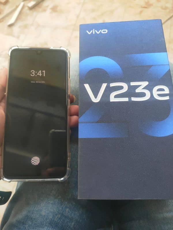 vivo v23e 10/ 9 condition all okay mobile number 03231425740 0