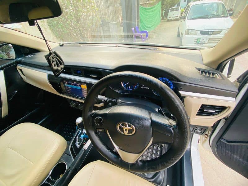 Toyota Altis Grande 2015 0