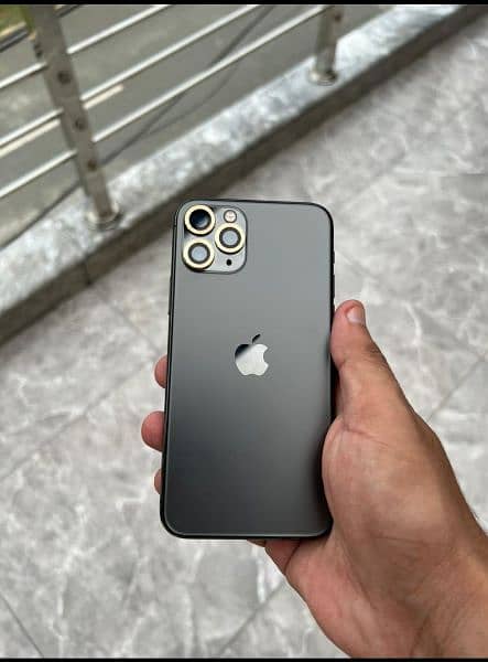 iphone 11 pro PTA Approved 5