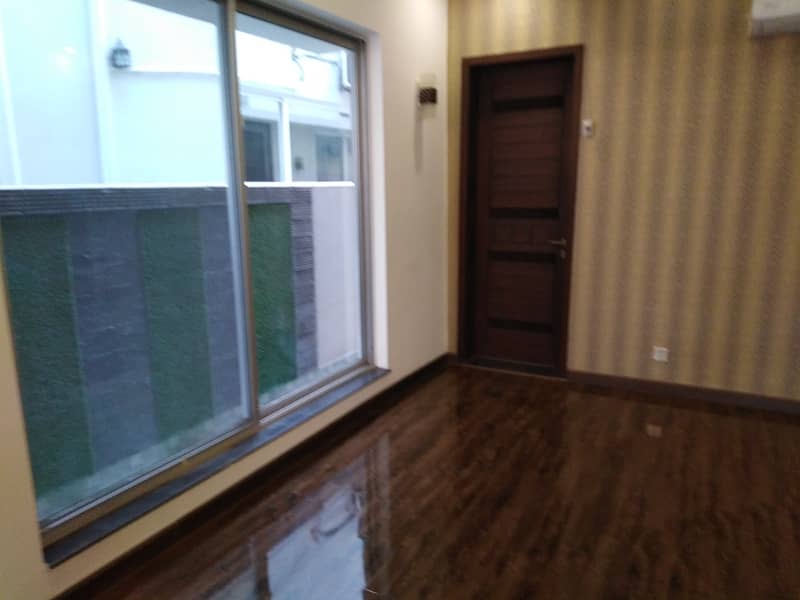 Like New 10 Marla Lower Portion For Rent In Oversease B Block Bahria Town Lahore 7