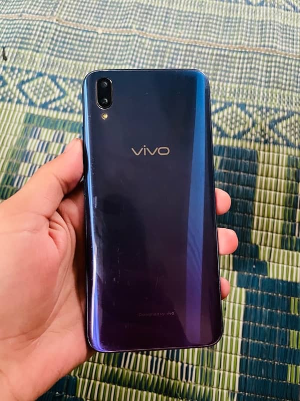 vivo v11pro 6/128 snapdragon 660 best for game 1