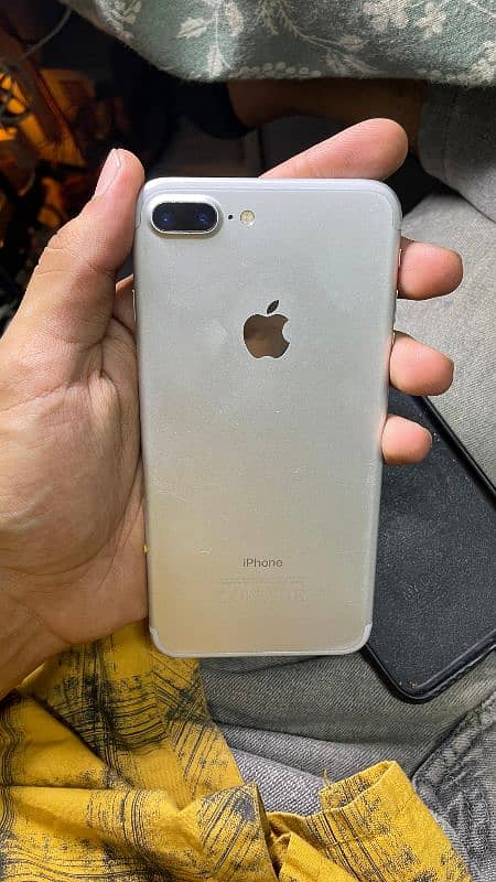 iphone 7plus pta approved 256gb 1