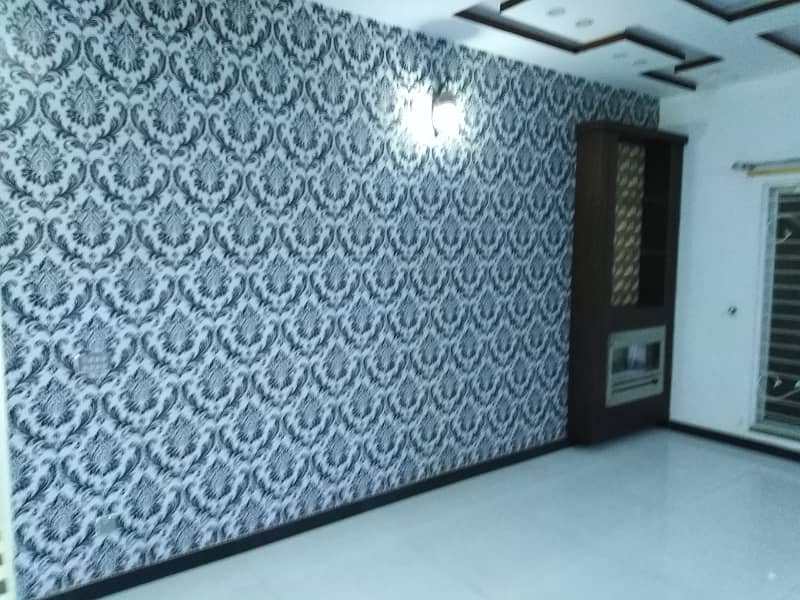 Like New 10 Marla Lower Portion For Rent In Oversease B Block Bahria Town Lahore 9