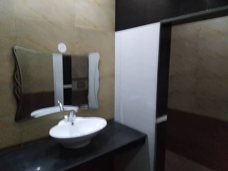 Like New 10 Marla Lower Portion For Rent In Oversease B Block Bahria Town Lahore 13