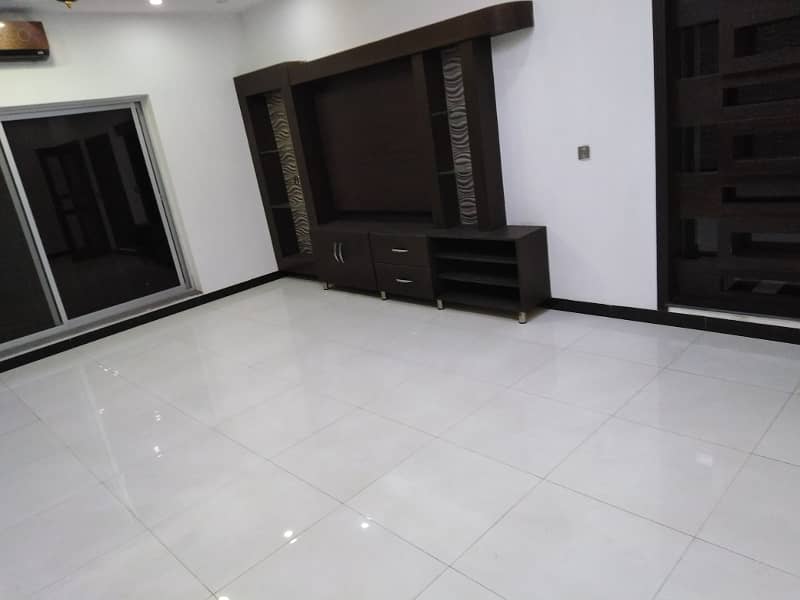 Like New 10 Marla Lower Portion For Rent In Oversease B Block Bahria Town Lahore 19