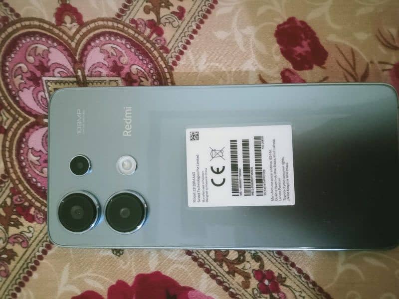 Realme note 13 8/256 1