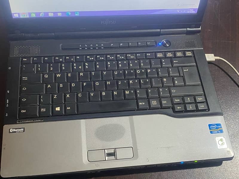 Laptop sale /exchange samsung oppo vivo iphone 7 8 x xs max 11 14