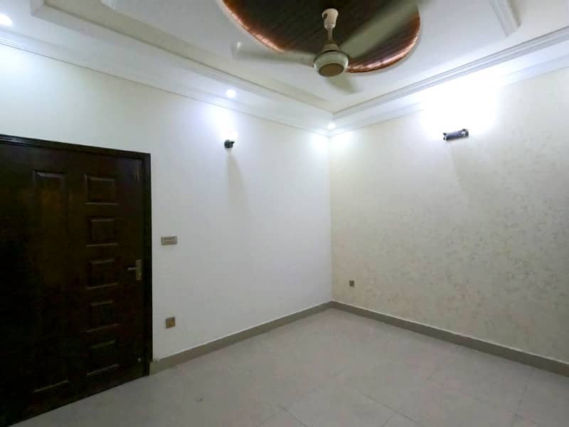 5 Marla House For sale In Bahria Town - Block CC Lahore 12