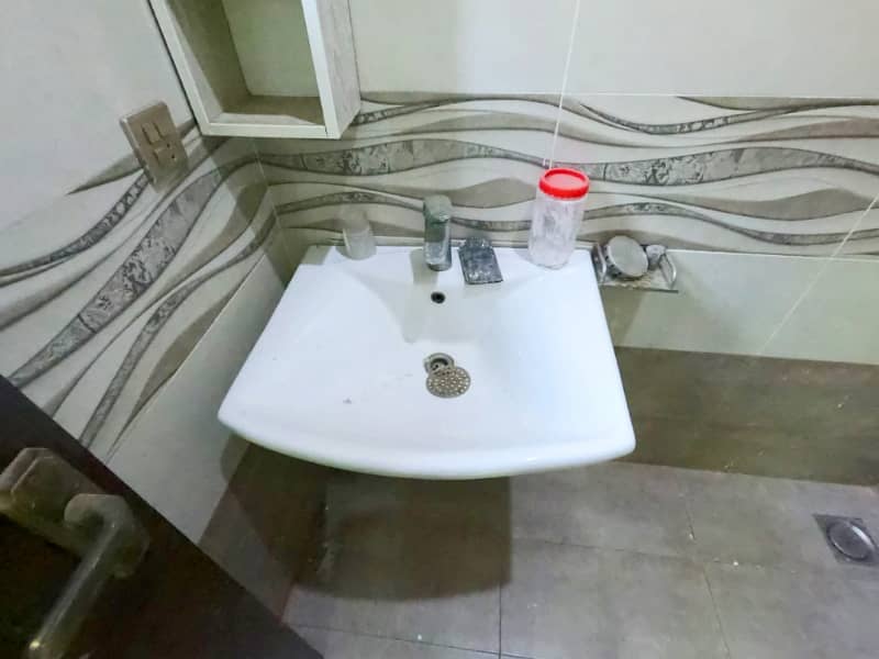 5 Marla House For sale In Bahria Town - Block CC Lahore 21