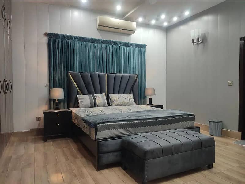 Two beds luxury apartment for rent on daily basis in bahria lahoe 7