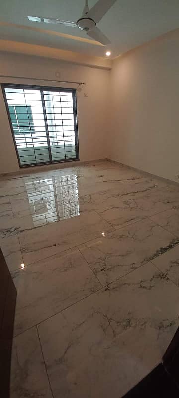 Brand New 10 Marla 3 Bedrooms 3rd Floor Apartment Available For Rent In Sector D Askari 11 Lahore 8