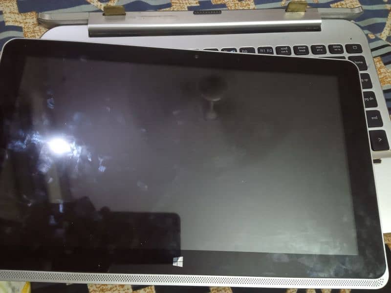 Laptop Haier Y11B model in very good Condition 4