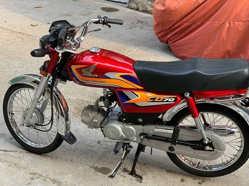 HONDA CD 70 2025 MODEL LIKE A BRAND NEW CONDITION 6