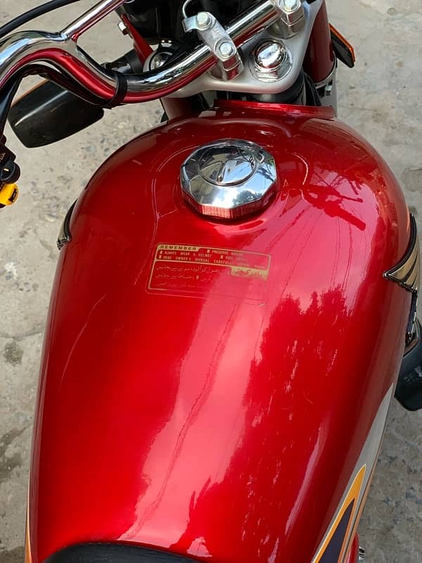 HONDA CD 70 2025 MODEL LIKE A BRAND NEW CONDITION 10