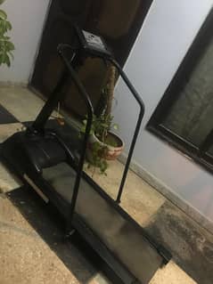 Motorized Treadmill Machine