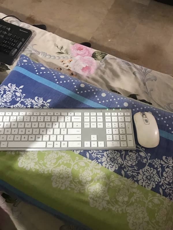 Sonkir Wireless Keyboard And Mouse For Sale 4