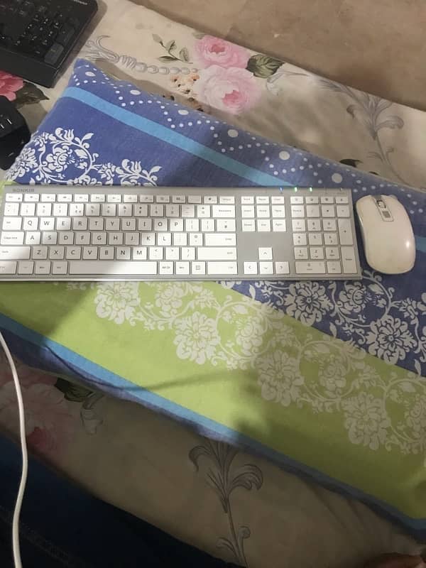 Sonkir Wireless Keyboard And Mouse For Sale 5