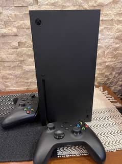 Xbox series X 1TB  - like new