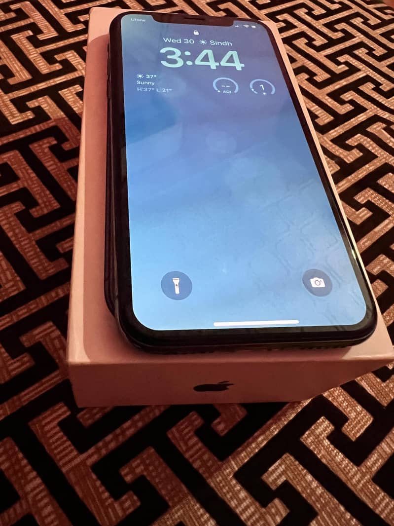 iPhone X 256 GB PTA with box 1