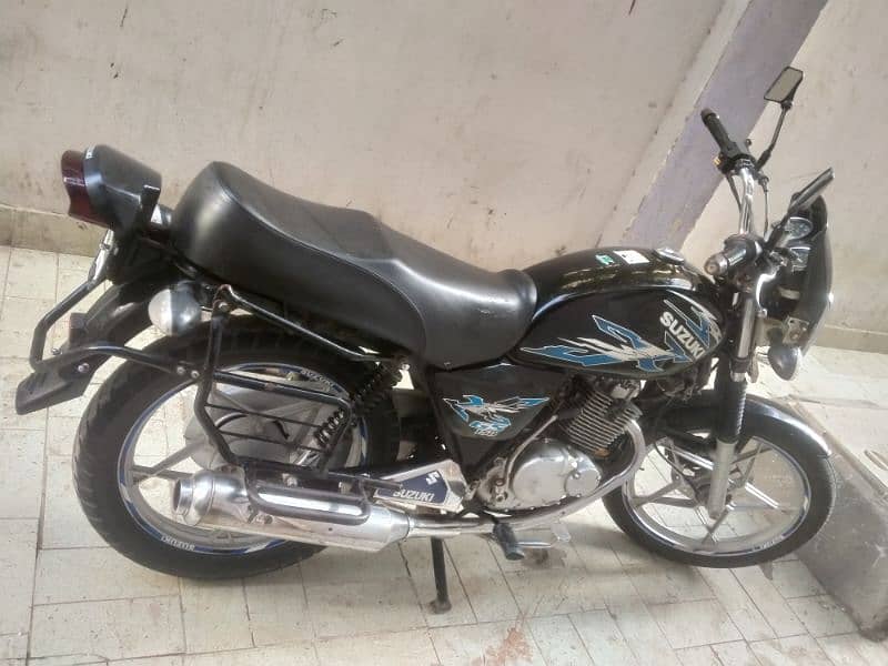 GS 150 SE 2021 295,000 1